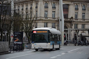 Heuliez GX 327 HYB n°1146 - Gare Saint-Jean