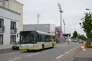  Heuliez GX 327 n°621 - Stade Francis Le Blé