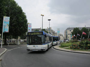  Irisbus Agora L n°326 - Pont de Vaucelles