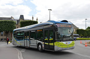  Irisbus Crealis 12 n°183 - Hôtel de Ville de Caen