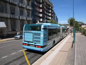  Irisbus Agora L n°98 - Royat Place Allard