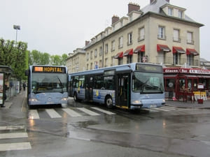  Irisbus Agora S + Mercedes Citaro - Gare SNCF