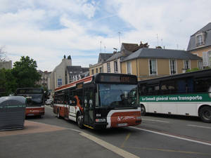  Irisbus Agora S n°614 - Eperon
