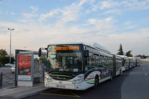  Irisbus Citelis 18 n°8611 - Faches Centre Commercial