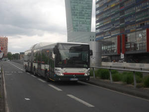 Irisbus Citelis 18 n°8660 - Gare Lille Flandres