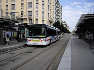  Irisbus Citelis 18 n°2801 - Jean Macé
