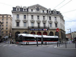  Irisbus Cristalis ETB18 n°1926 - Gare Saint-Paul