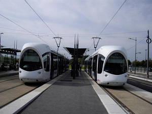  Alstom Citadis 302 n°847 + 832 - Porte des Alpes