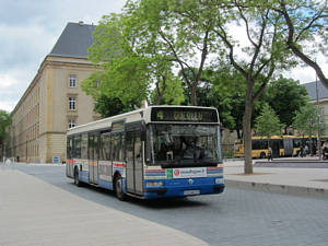  Irisbus Agora S n°9717 - République