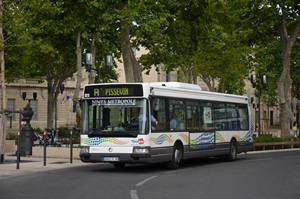  Irisbus Agora S n°323 - Square du 11 Novembre
