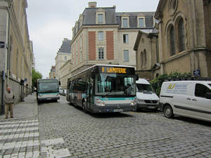  Irisbus Citelis 18 n°410 - Emile Zola