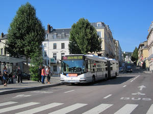  Irisbus Agora L n°219 - Hôtel de Ville