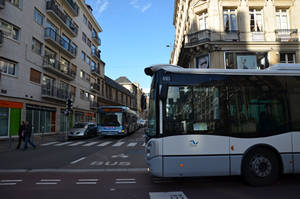  Irisbus Citelis 18 n°6123 - République