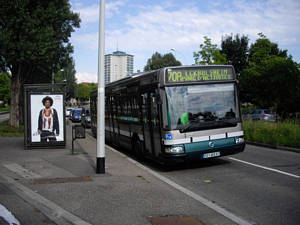 Irisbus Agora S n°884 - Pont Phario