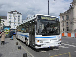  Renault R312 n°367 - Gare de Tours