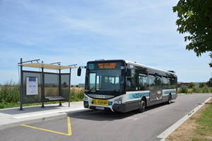  Iveco Bus Urbanway 12 n°301 - Parc du Grand Troyes