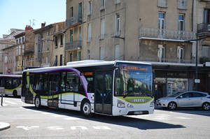  Iveco Bus Urbanway 12 n°563 - Turin