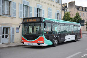  Irisbus Agora S n°147 - Rive Gauche