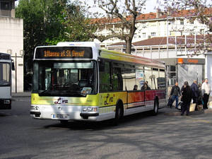  Irisbus Agora S n°67 - Gare de Vienne
