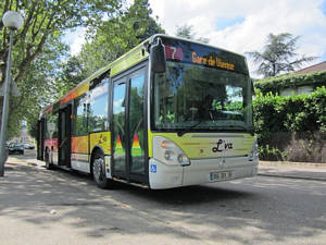  Irisbus Citelis 12 n°71 - Givors Leclerc
